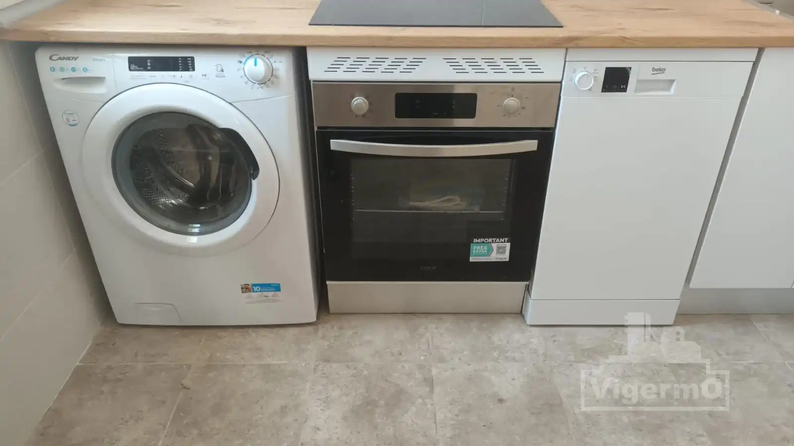 Kitchen of Flat for rent in Madrid  with Air Conditioner