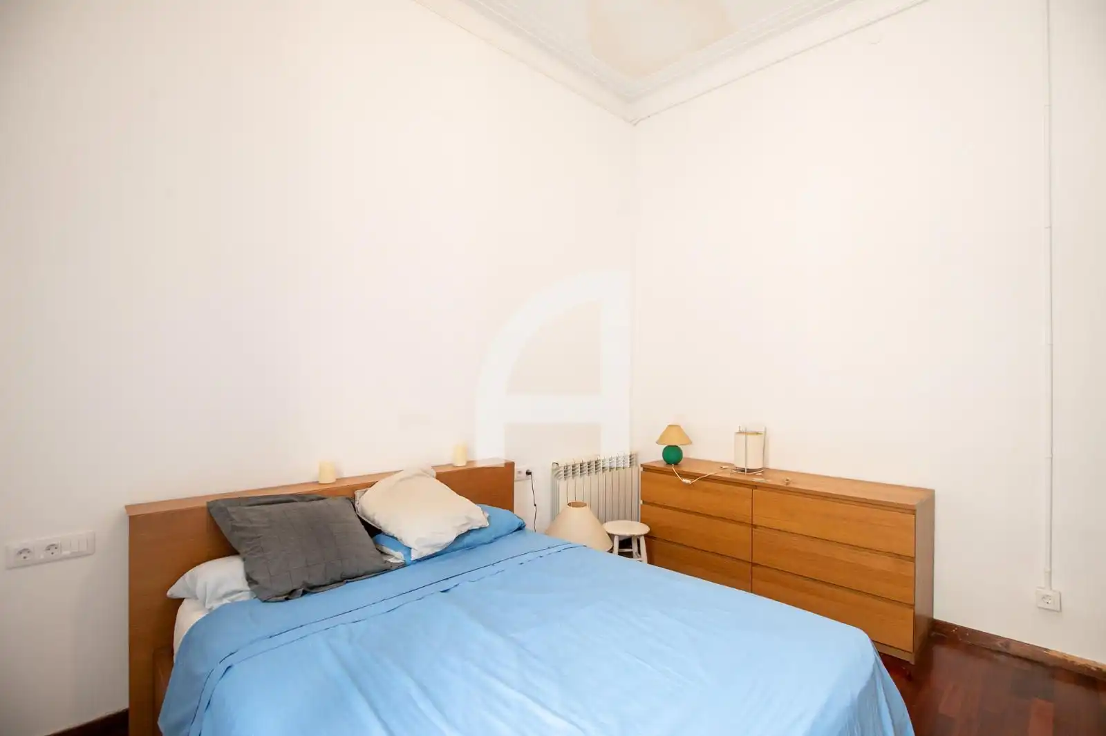 Habitación de Piso en venta en Barcelona con Terraza y Balcón