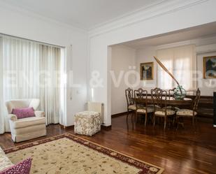 Sala d'estar de Apartament en venda en  Barcelona Capital amb Aire condicionat, Calefacció i Parquet