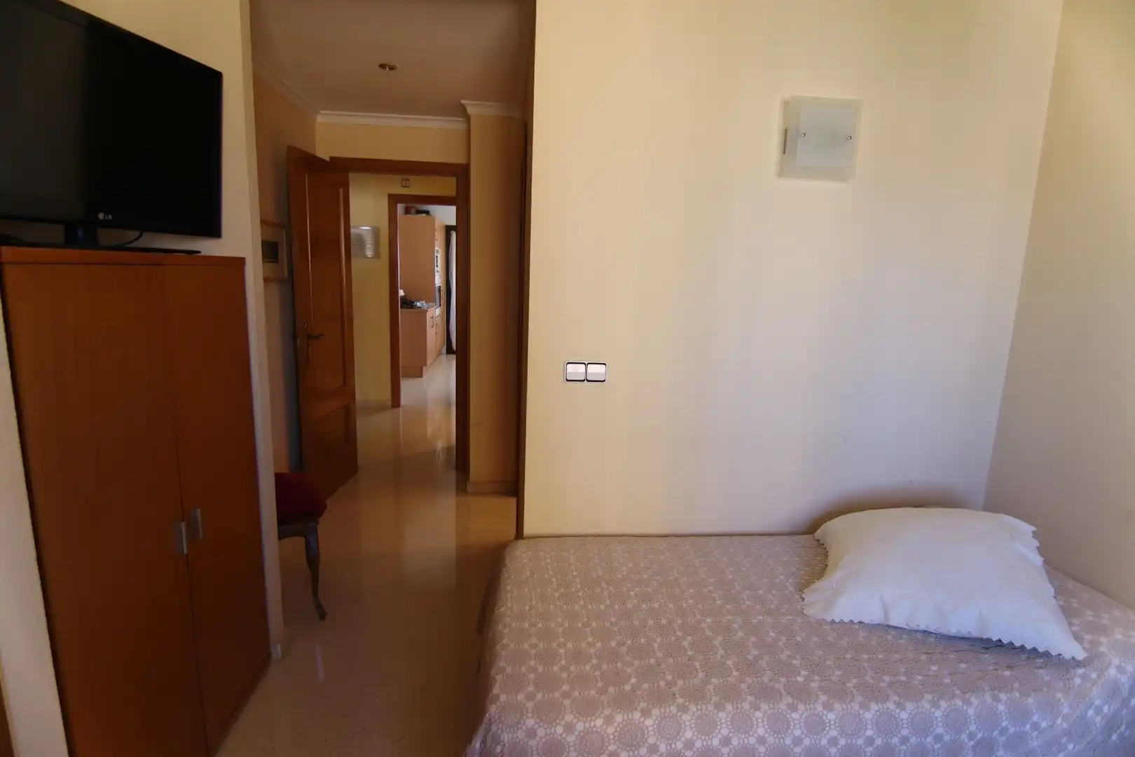 Habitación de Piso en venta en Benidorm con Aire acondicionado, Terraza y Amueblado
