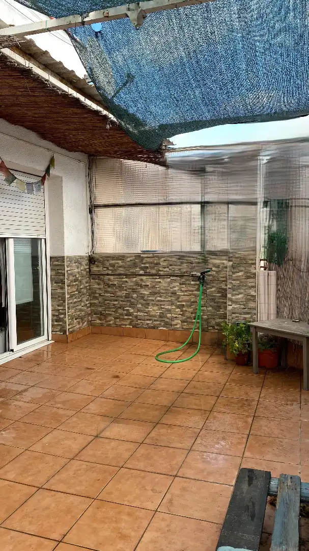 Jardín de Ático en venta en El Prat de Llobregat con Aire acondicionado, Terraza y Horno