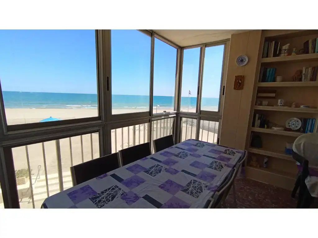 Apartamento en venta en El Perellonet