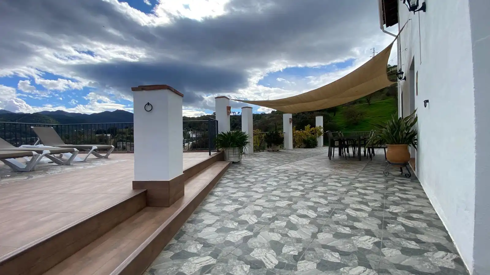 Terrace of Houses for sale in Guaro  with Air Conditioner, Heating and Private garden