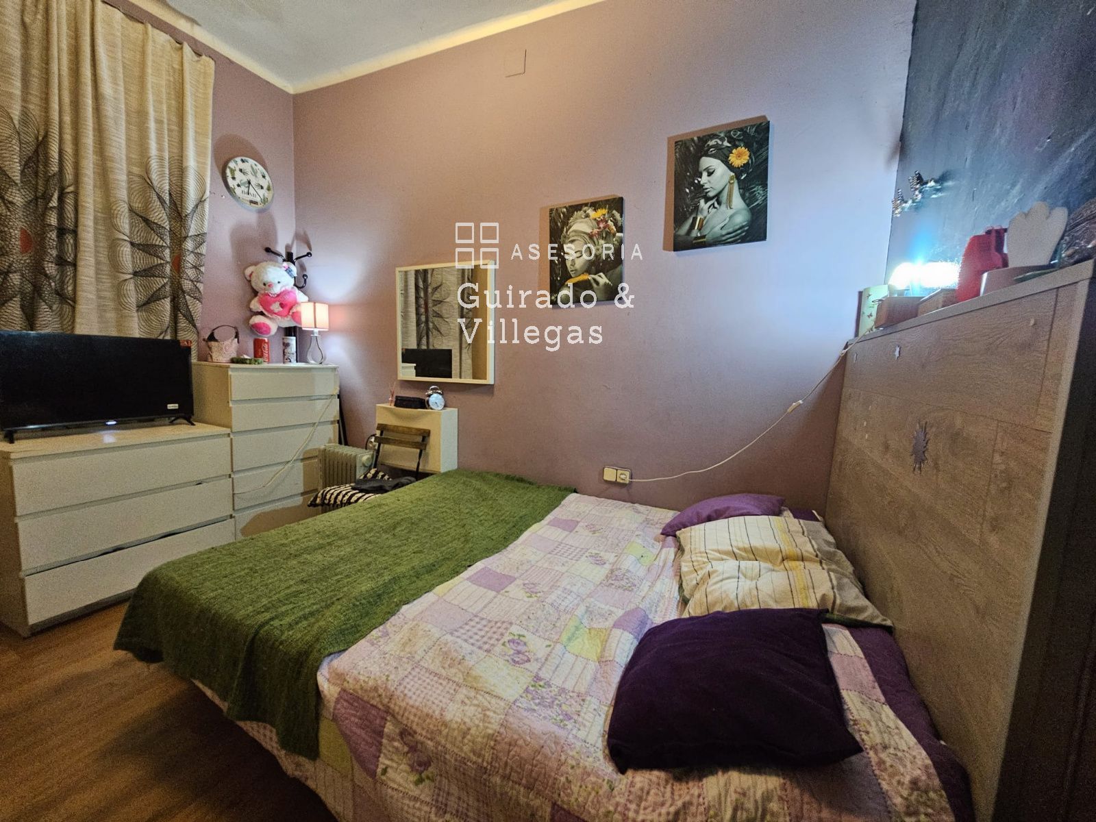 Bedroom of Flat for sale in  Barcelona Capital  with Storage room