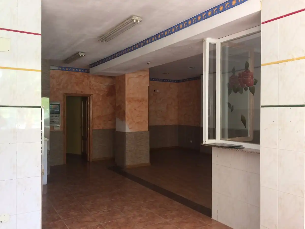 Local comercial en alquiler en huertas sacrame  en  ponferrada 6, imagen 4