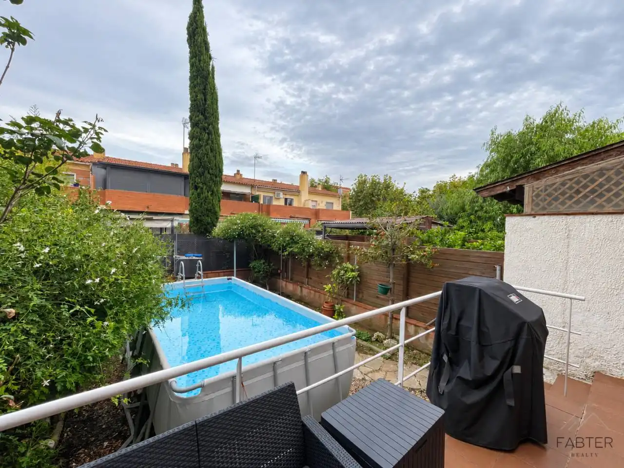 Reihenhaus mit Pool zum Verkauf in Calle Luis Chamizo, imagen 5