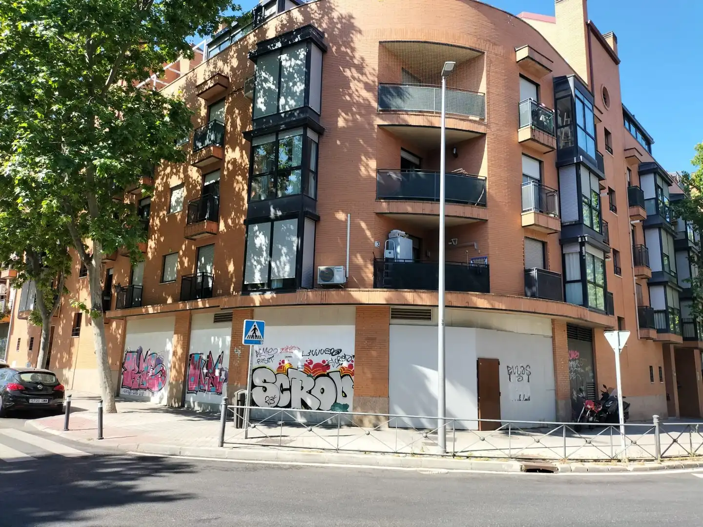 Vista exterior de Local de lloguer en Madrid