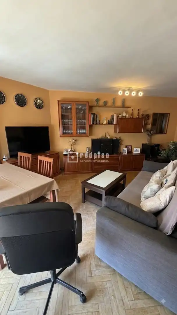 Living room of Flat for sale in Getafe  with Air Conditioner, Heating and Private garden