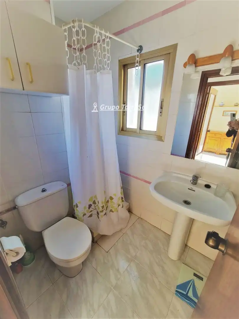 Bathroom of Flat for sale in Centre