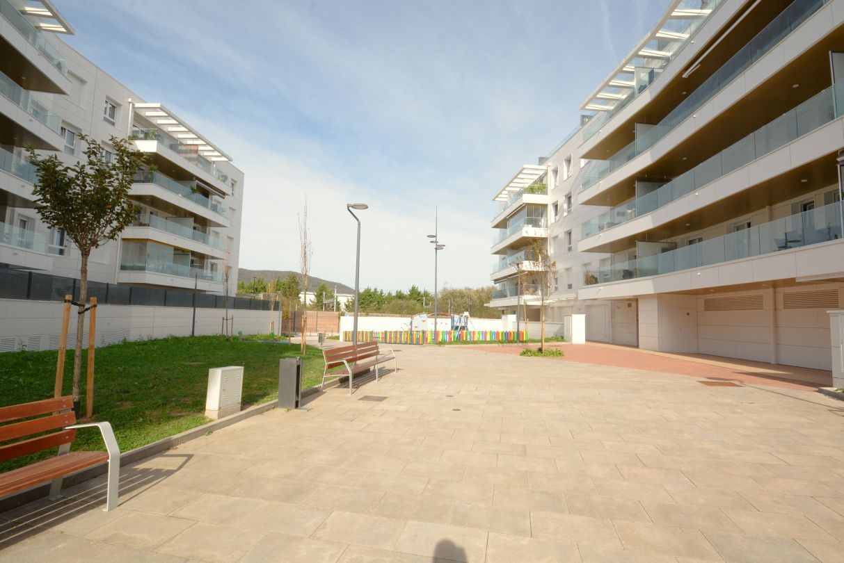 Exterior view of Flat for sale in Irun   with Heating, Private garden and Terrace