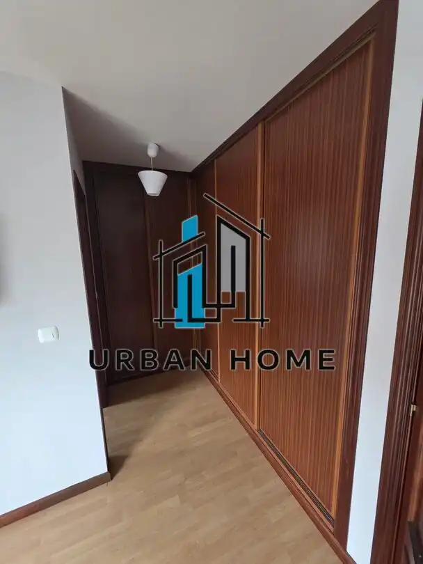 Schlafzimmer von Einfamilien-Reihenhaus zum Verkauf in Chozas de Abajo mit Heizung und Abstellraum