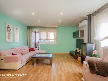 Casa bifamiliare con piscina in vendita a Calle Vereda de la Torre 4