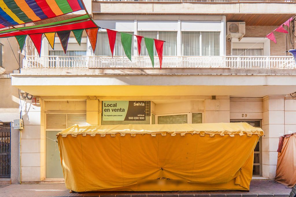 Vista exterior de Local en venta en Cartagena
