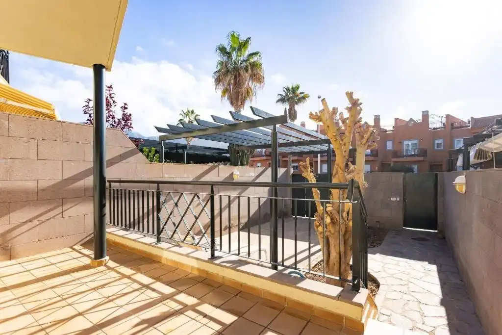 Apartamento con jardín en venta en Costa Adeje, imagen 15