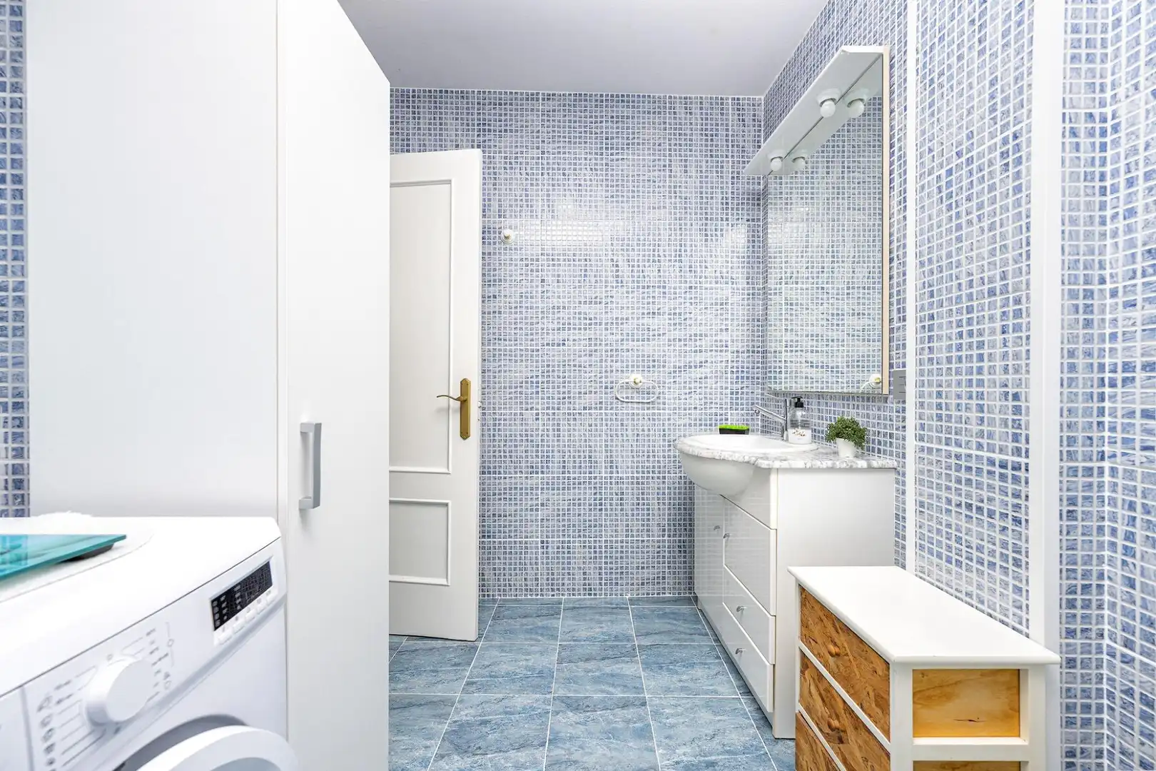 Baño de Finca rústica en venta en Arucas con Jardín privado, Terraza y Amueblado