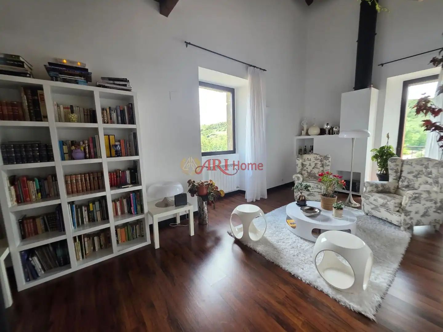 Living room of Buildings for sale in Quintanilla San García