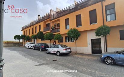 Exterior view of Flat for sale in Valverde del Majano  with Terrace and Balcony