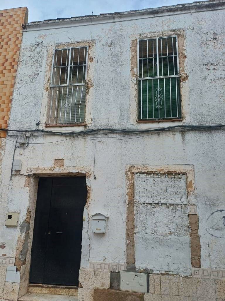 Exterior view of Single-family semi-detached for sale in Badajoz Capital  with Balcony