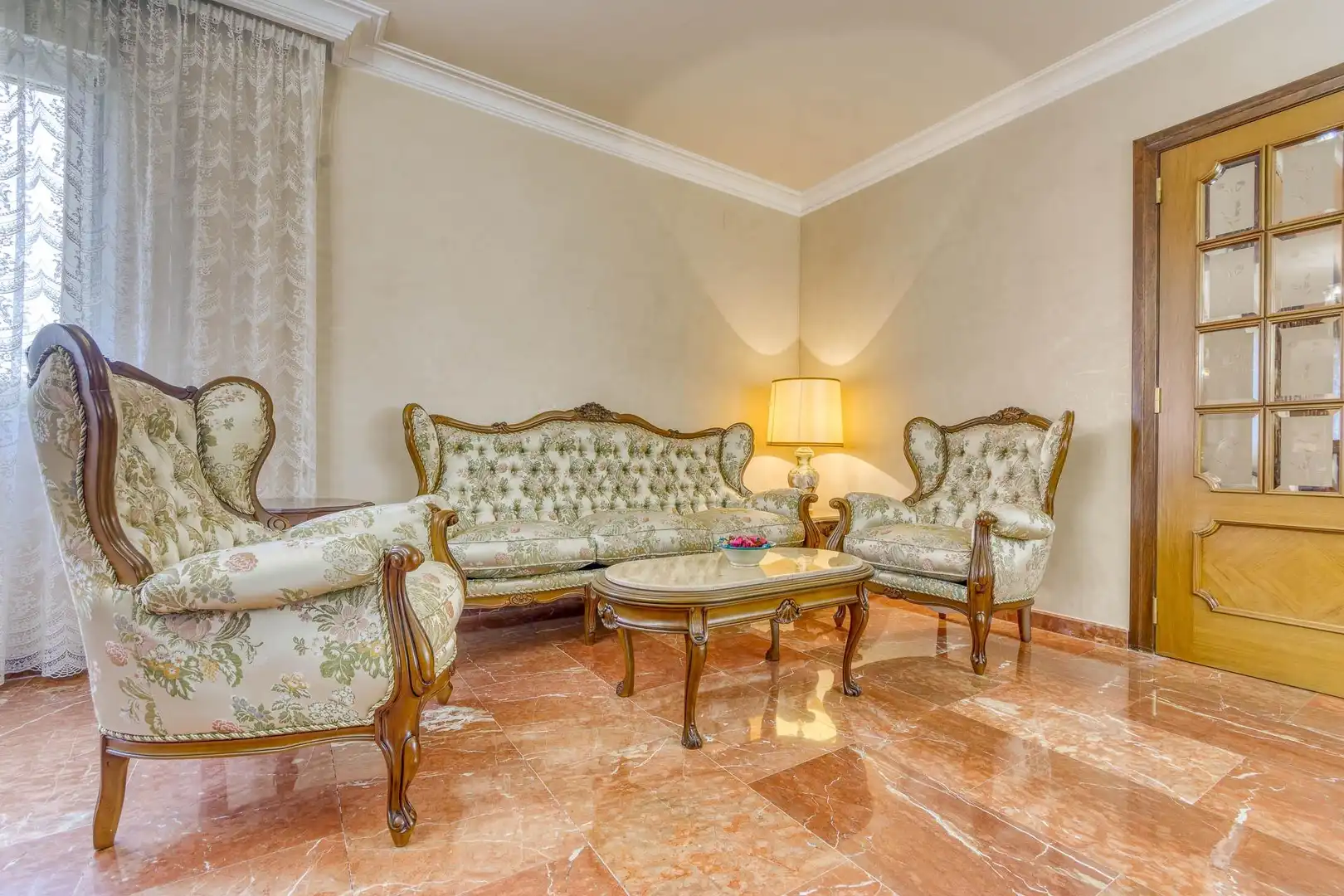 Sala de estar de Casa o chalet en venta en Figueres con Aire acondicionado, Jardín privado y Terraza