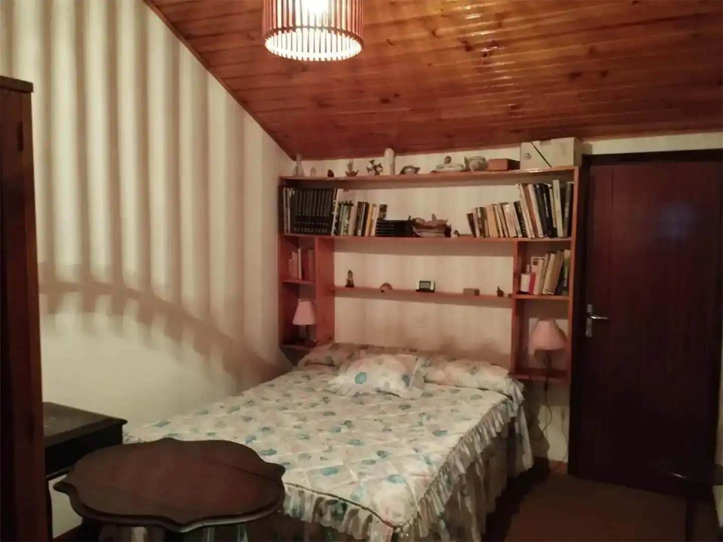 Dormitori de Casa adosada en venda en Caldas de Reis amb Jardí privat, Traster i Moblat