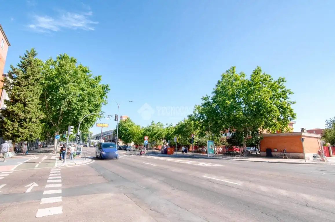 Vista exterior de Pis en venda en Salamanca amb Calefacció