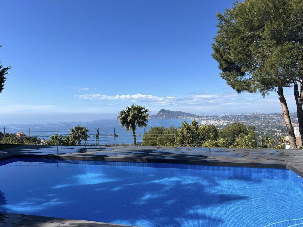 Piscina de Casa o xalet en venda en Altea amb Terrassa i Balcó