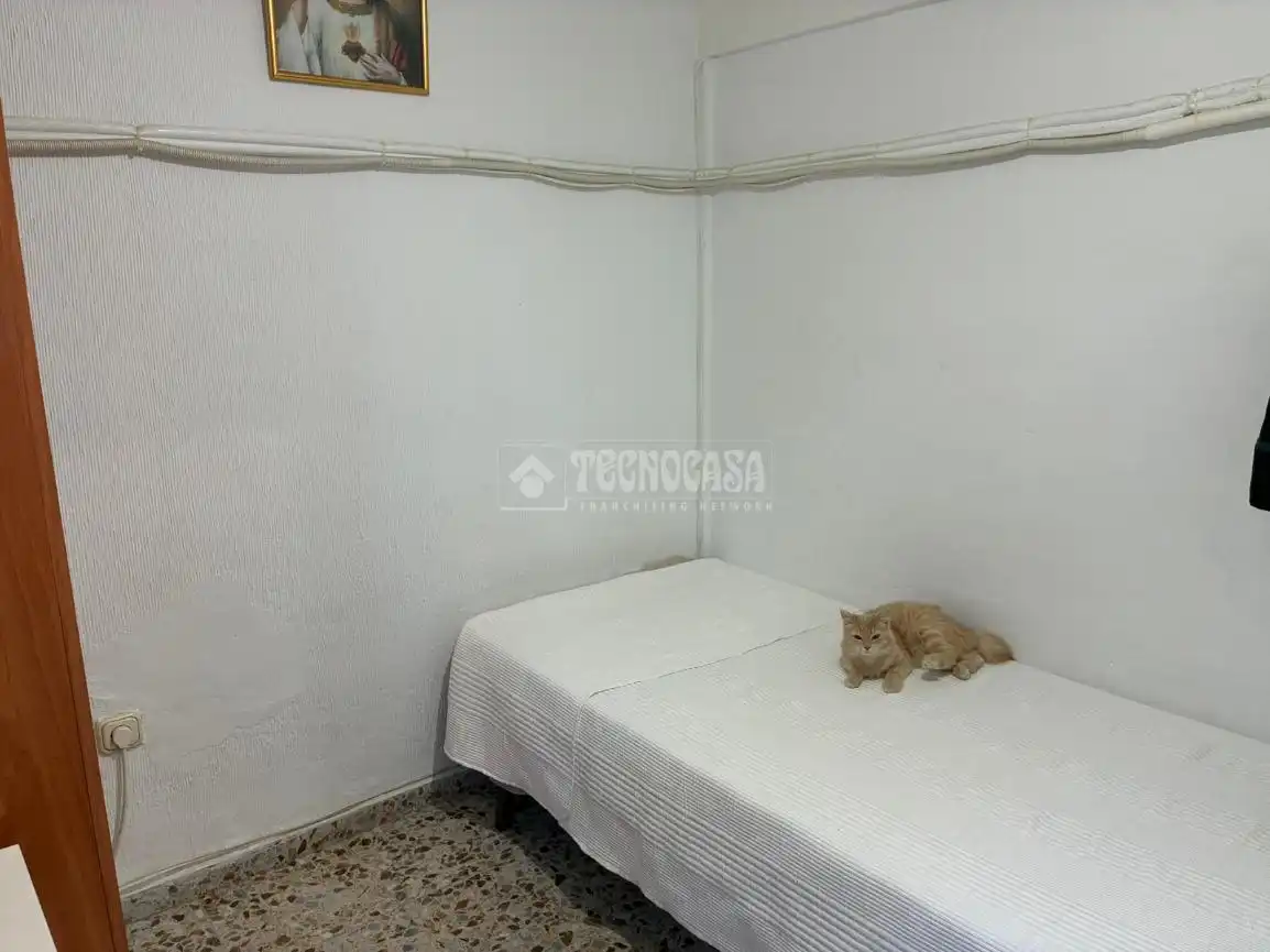 Schlafzimmer von Wohnung zum Verkauf in Córdoba
