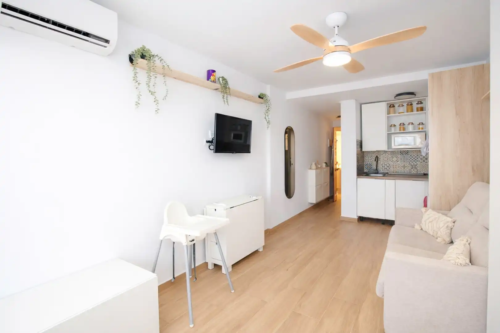 Sala de estar de Apartamento en venta en Pilar de la Horadada con Aire acondicionado