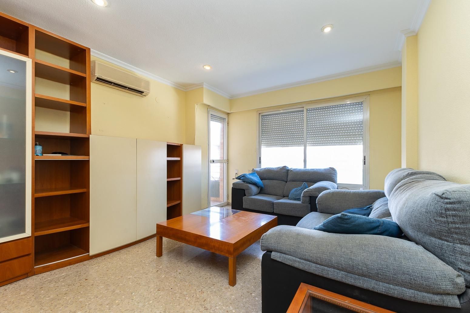 Sala de estar de Piso en venta en  Valencia Capital con Calefacción y Balcón