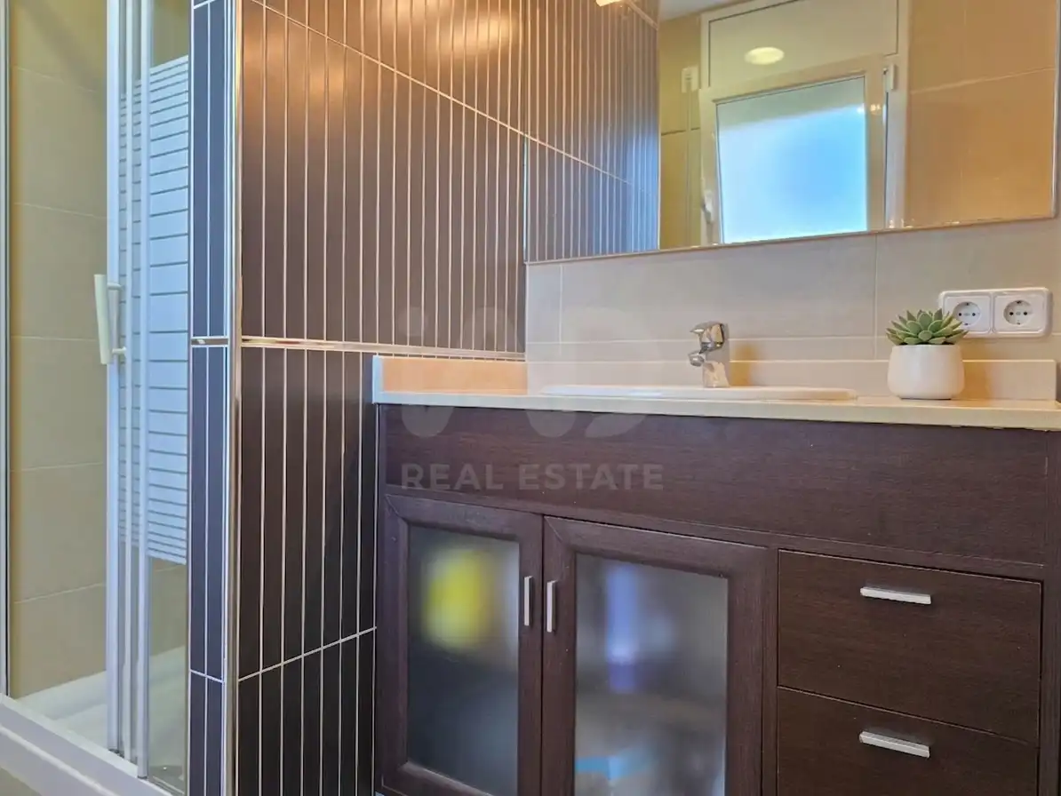 Bathroom of Houses for sale in Calafell  with Swimming Pool
