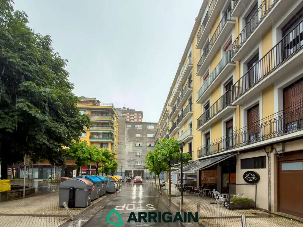 Vista exterior de Piso en venta en Pasaia con Calefacción y Balcón