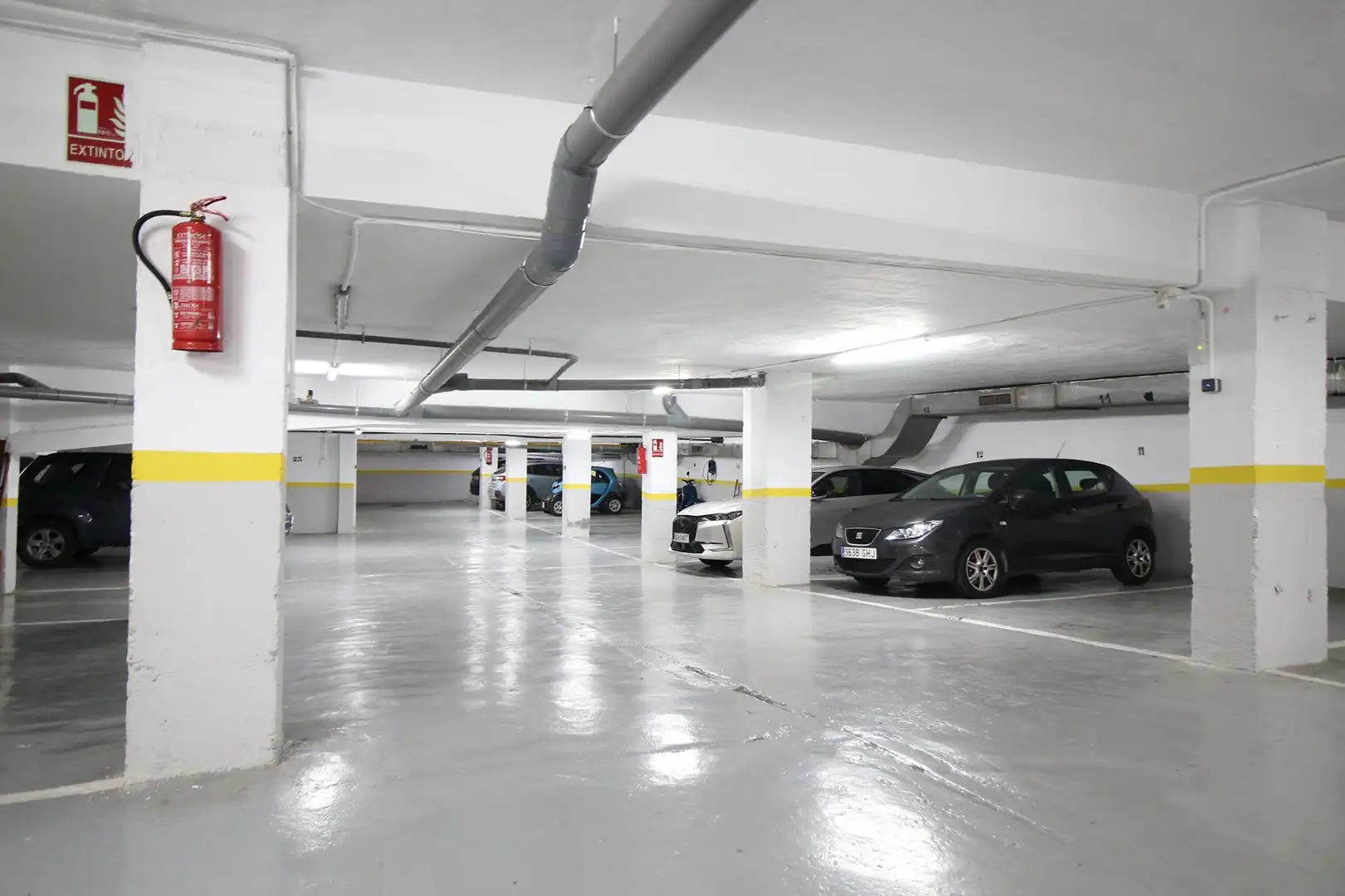 Parking de Piso en venta en Málaga con Terraza