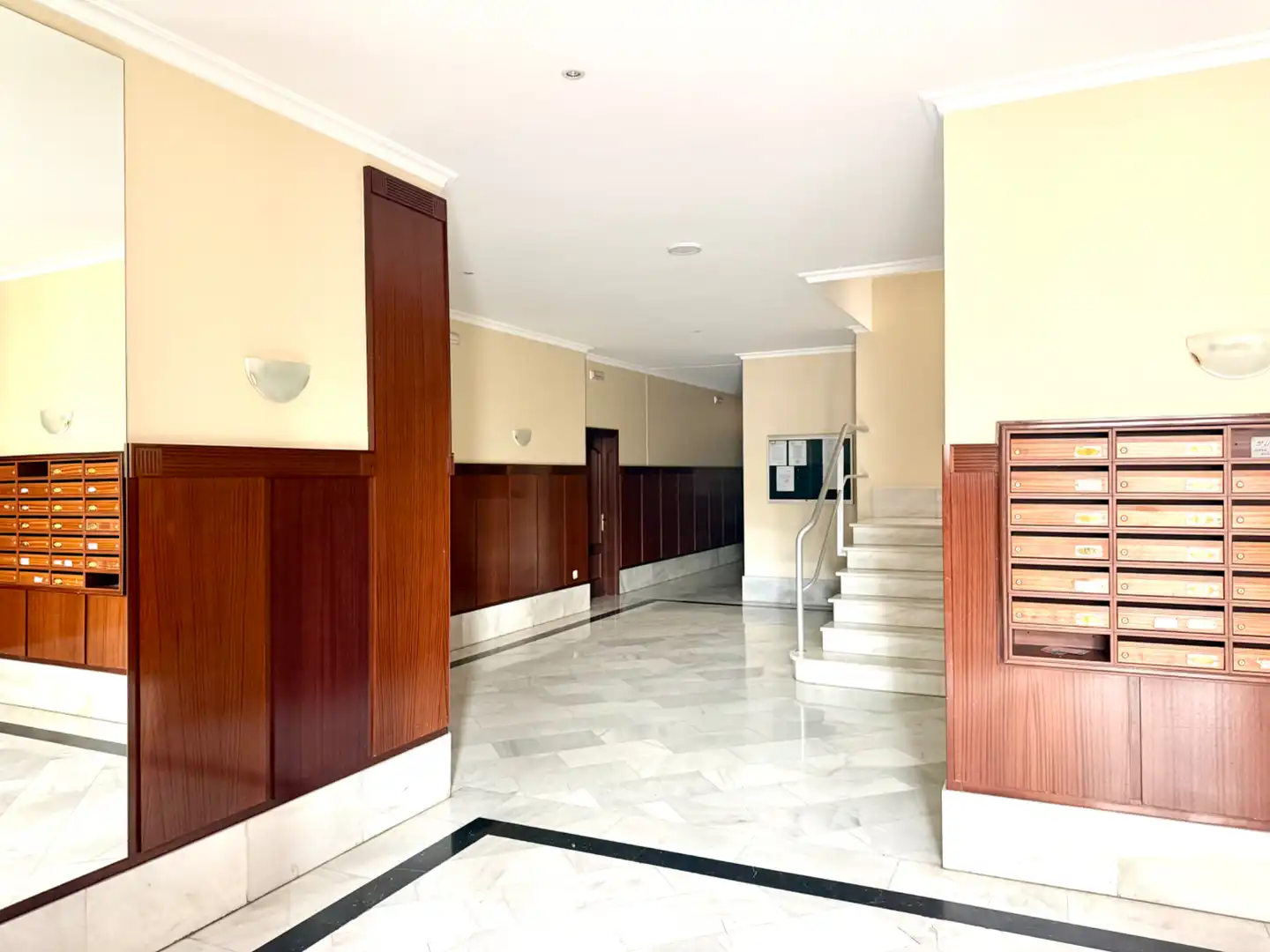 Piso con ascensor en venta en Rúa de García Barbón, imagen 14