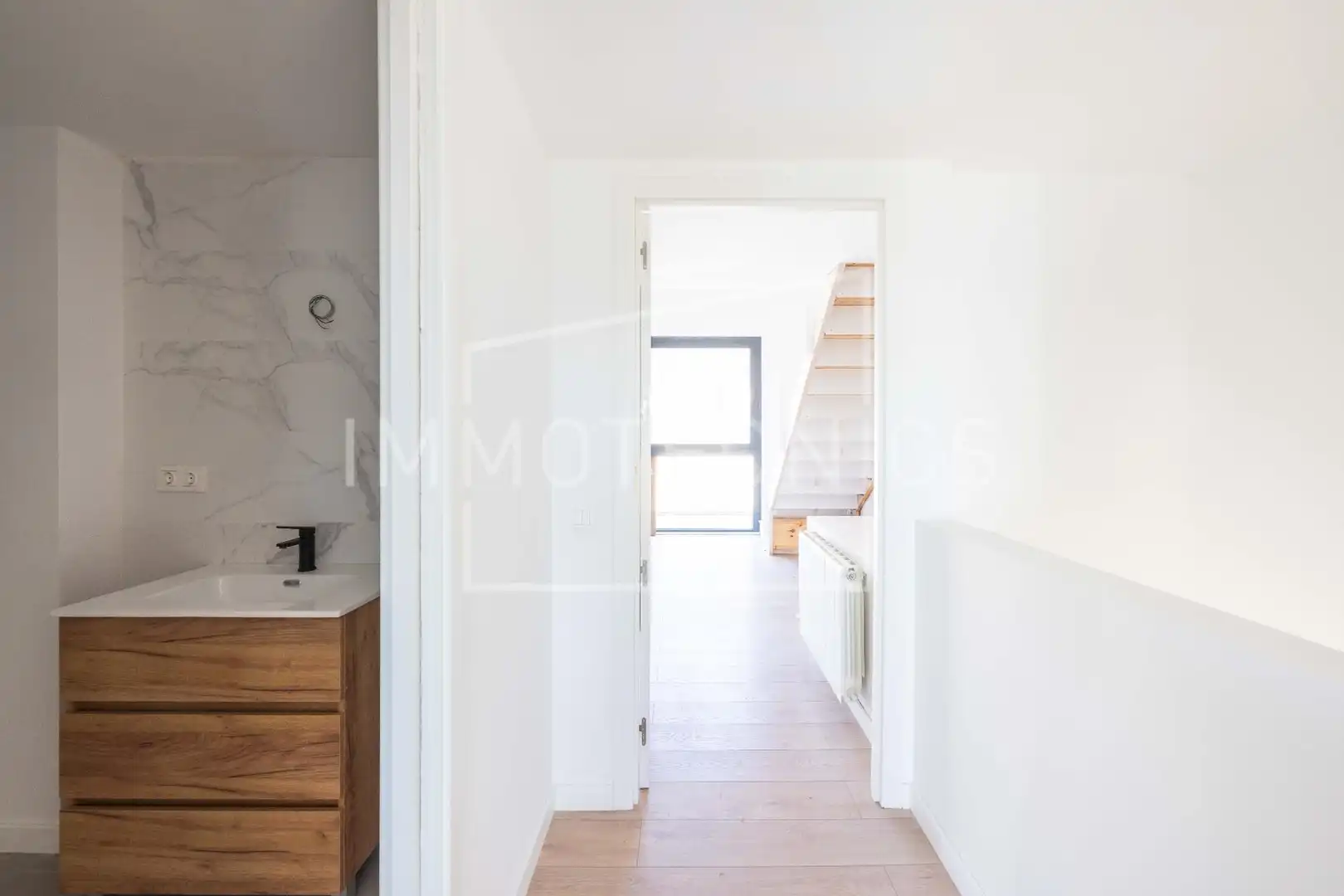 Adosado con jardín en venta en Carrer TURO DE L'HOME, imagen 27