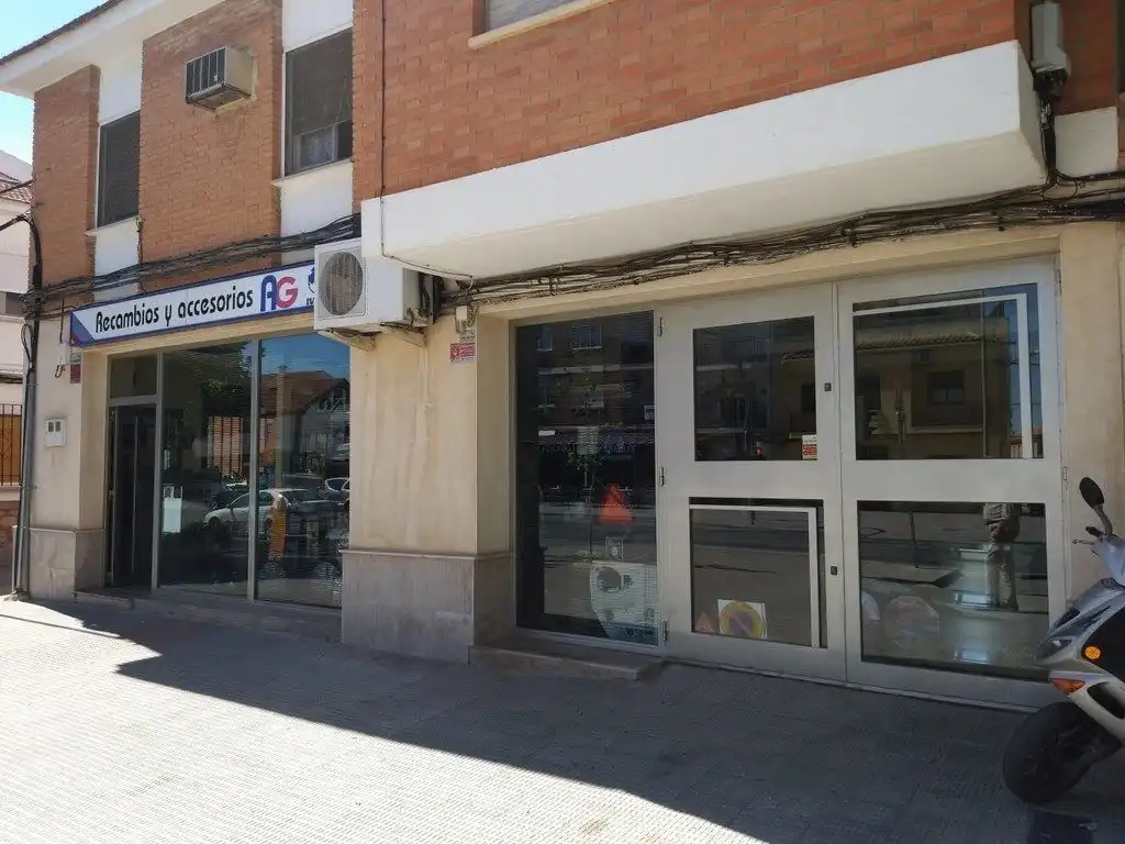 Local de alquiler en Campo de Criptana con Aire acondicionado