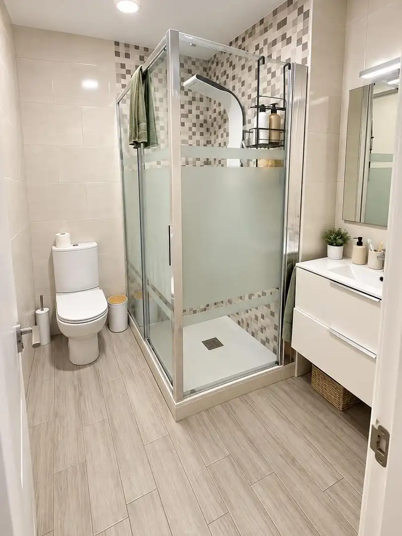 Terraced house for sale in Calle TIRSO DE MOLINA, imagen 11