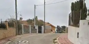 House for sale in Montbarbat