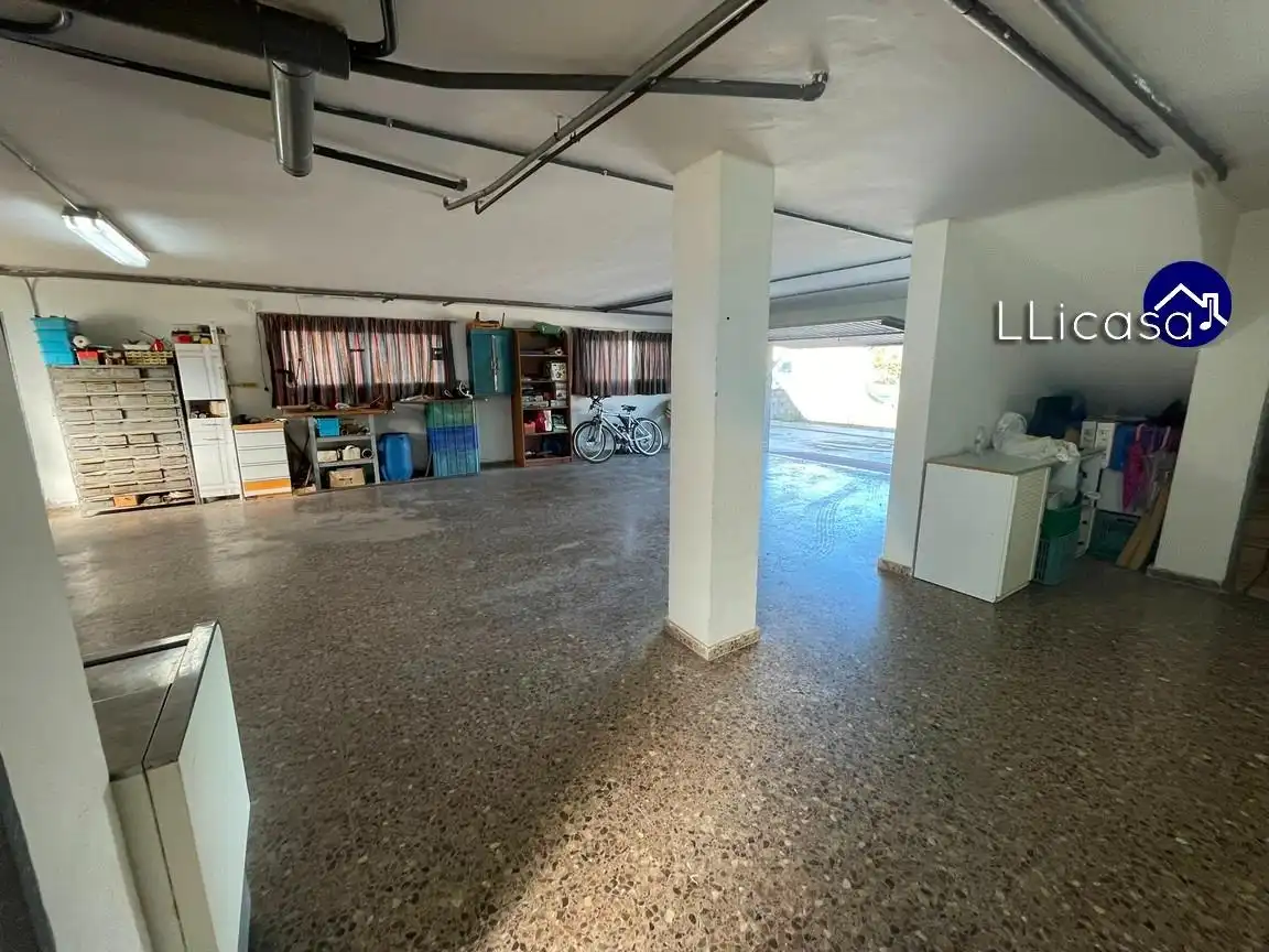Casa o chalet en venta en La Pobla de Vallbona con Calefacción, Jardín privado y Terraza