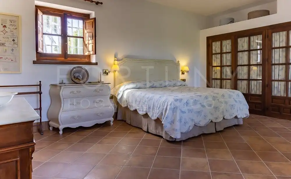 Dormitori de Finca rústica en venda en Archidona amb Calefacció, Jardí privat i Terrassa