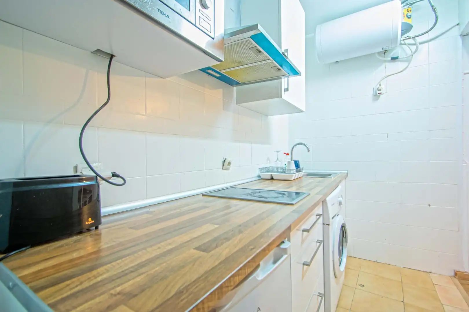 Cocina de Apartamento de alquiler en Sevilla con Aire acondicionado y Amueblado