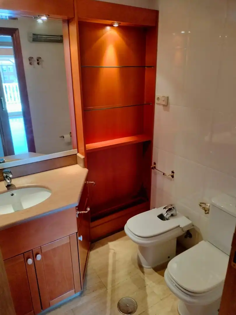 Bathroom of Attic for rent in Murcia  with Air Conditioner, Heating and Terrace