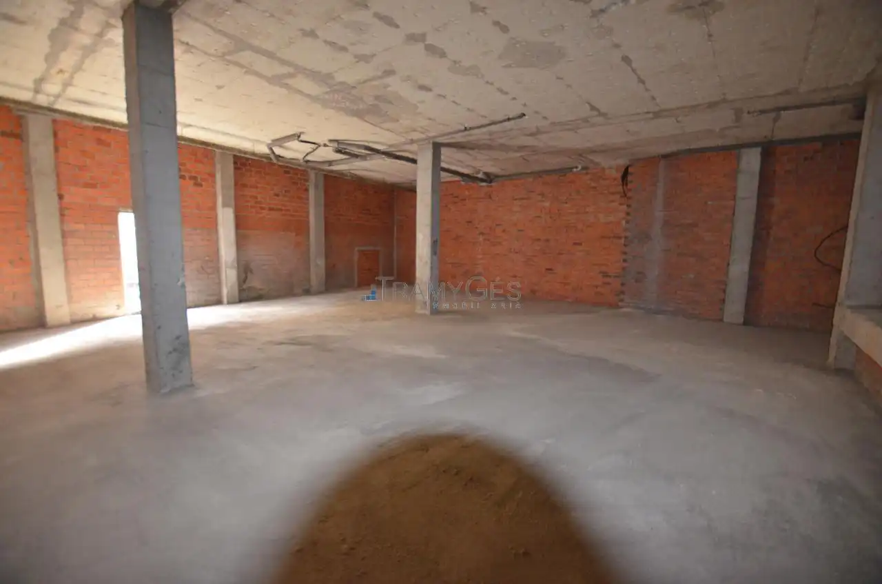 Business premises for sale in AVENIDA GONDOMAR, imagen 2