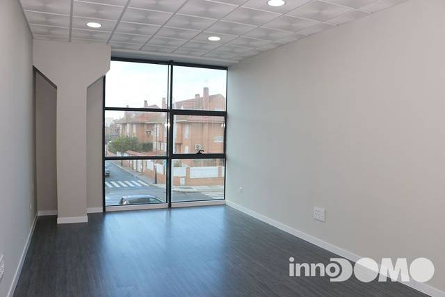 Oficina en Alquiler en La Ermita