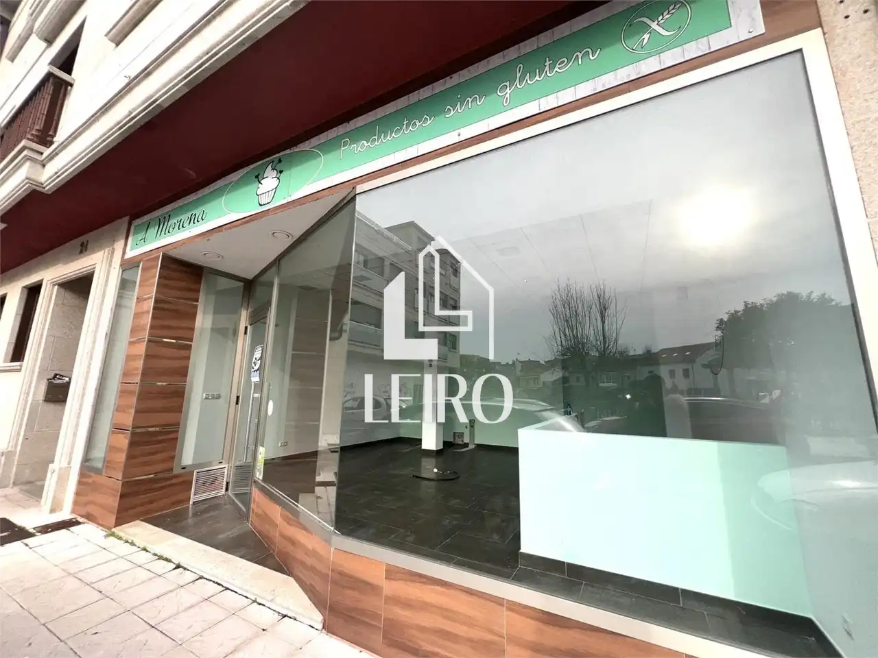 Local comercial en venda a Cambados, imagen 2