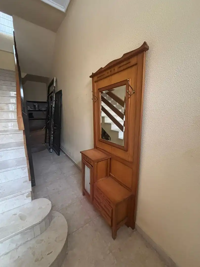 Haus oder Chalet zur Miete in Valdepeñas mit Terrasse