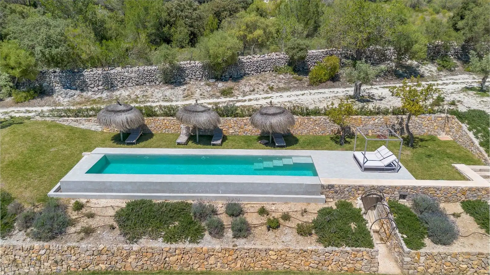 Casa rústica amb terrassa en venda a 10, imagen 17