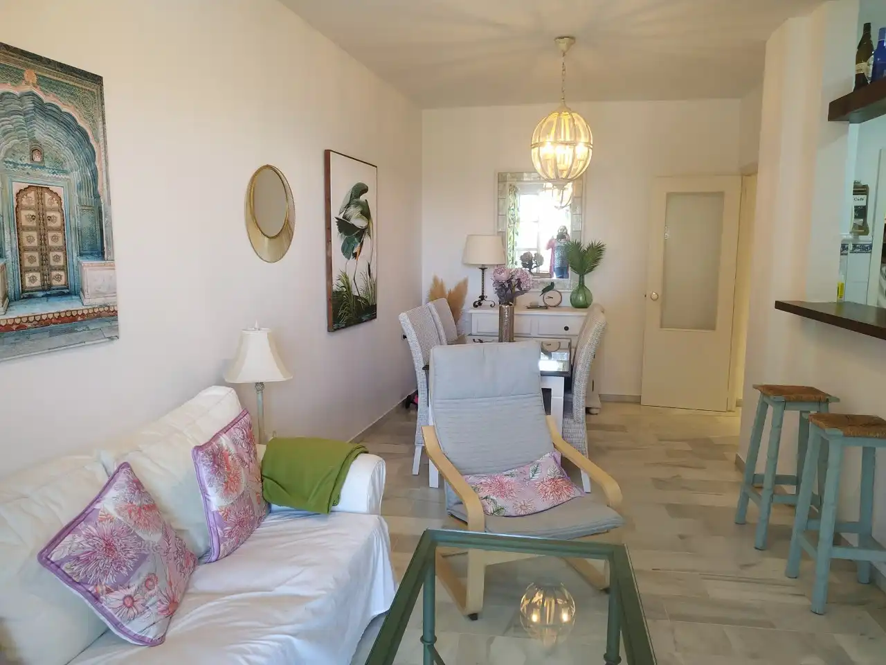 Sala d'estar de Pis de lloguer en Sanlúcar de Barrameda amb Aire condicionat, Calefacció i Terrassa