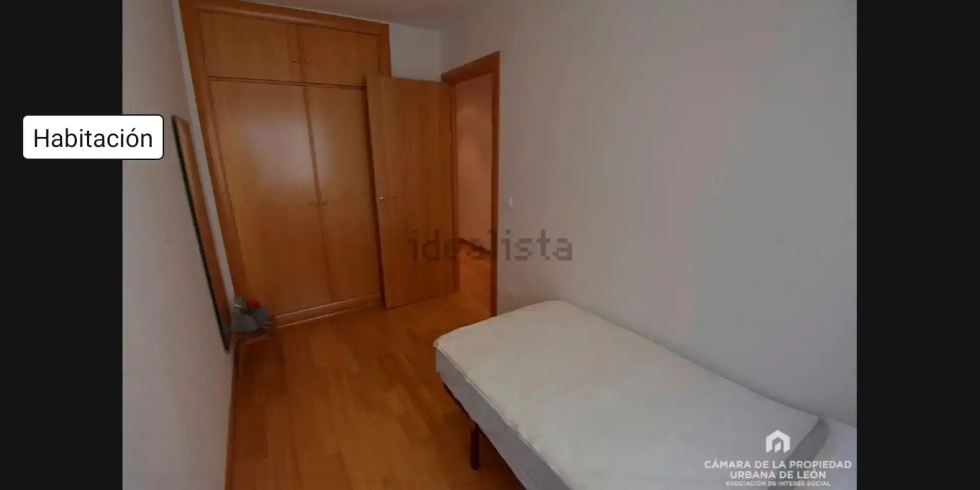 Dormitori de Apartament en venda en León Capital 