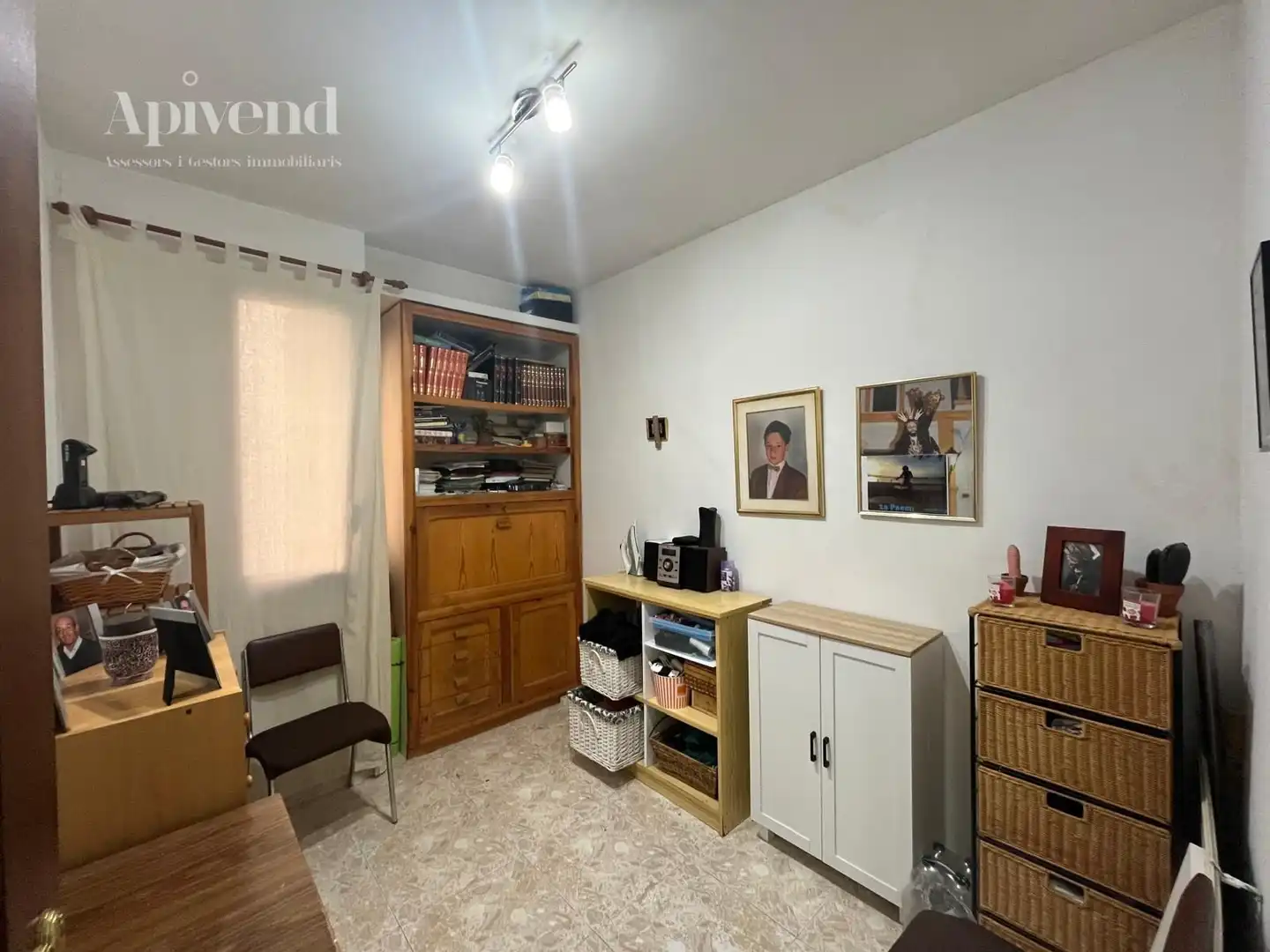 Dormitori de Pis en venda en Roses amb Aire condicionat, Terrassa i Moblat