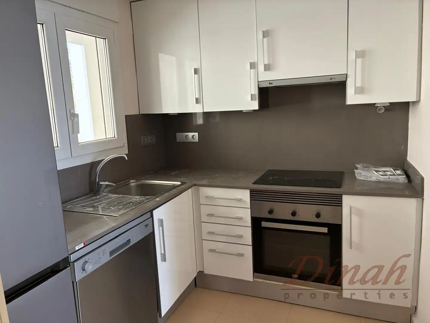 Apartament amb piscina de lloguer a babord, imagen 13